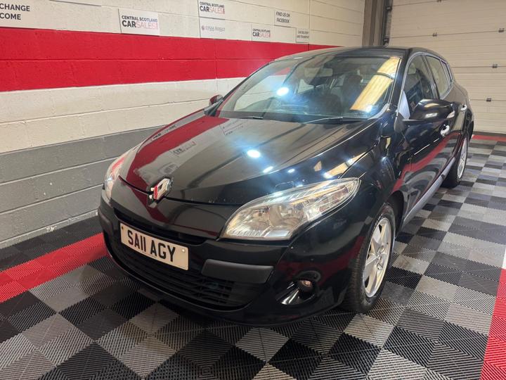 Renault Megane - 1.6 16V Dynamique TomTom Euro 5 5dr - Trade in to clear - Image 31