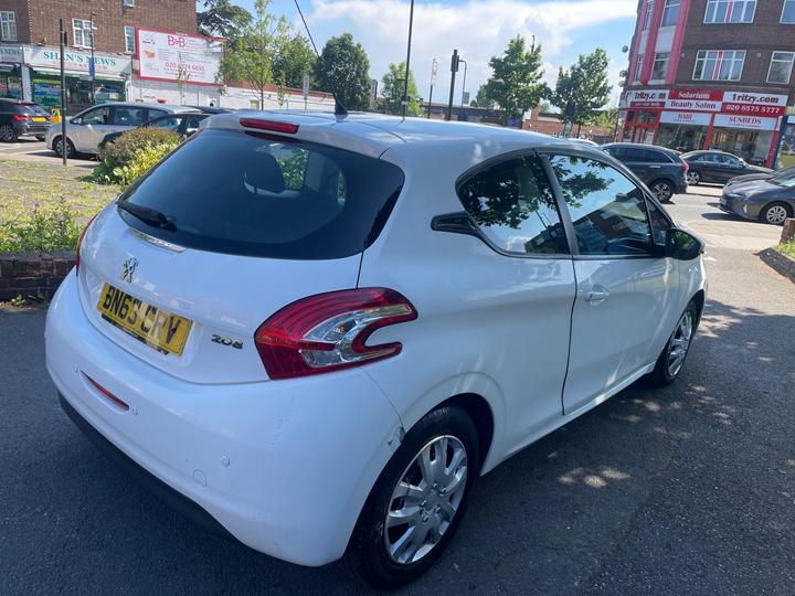 Peugeot 208 - 1.0 VTi Access+ Euro 5 3dr - Image 4