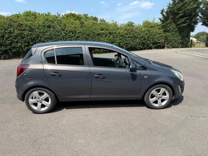 Vauxhall Corsa - 1.4 16V SXi Euro 5 5dr (A/C) - 2 KEYS - AIR CON - Image 5