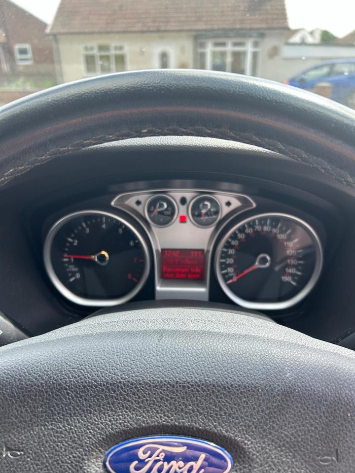Ford Focus - 1.6 Style 5dr - Recent new timing belt - Image 13