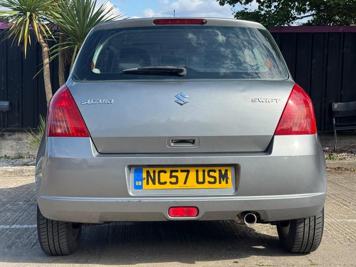 Suzuki Swift - 1.3 GL 3dr - LONG MOT|CLEAN CAR|GOOD RUNNER - Image 16