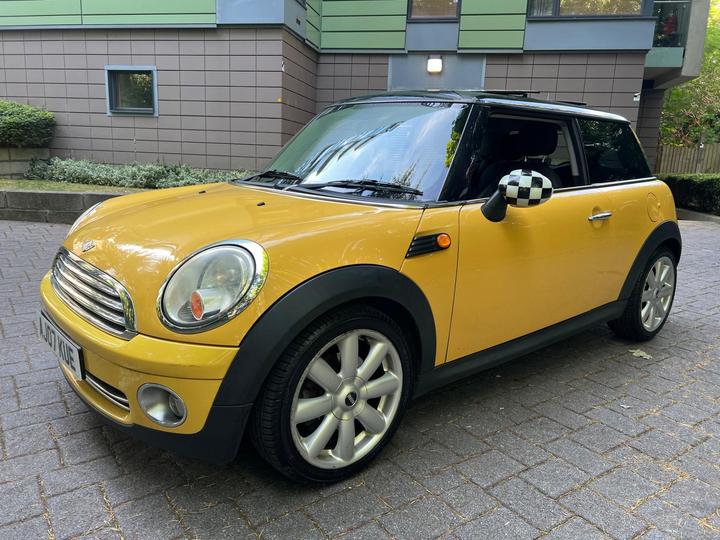 MINI Hatch - 1.6 Cooper Euro 4 3dr - Image 3