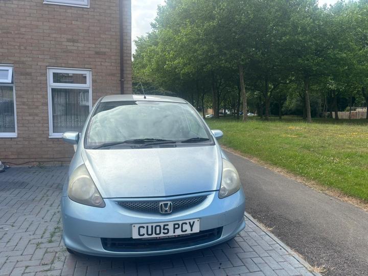 Cheap Honda Jazz - 1.4 i-DSI SE CVT-7 5dr - mot 8/6/2026 excellent conditi for sale in Milton Keynes, Buckinghamshire
