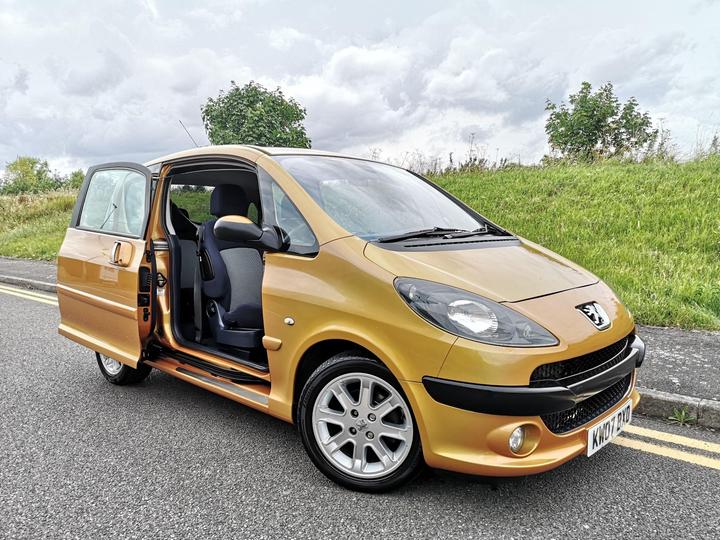 Cheap Peugeot 1007 - 1.4 16v Sport 3dr - Geniune Low Mileage Top Spec for sale in Leicester, Leicestershire
