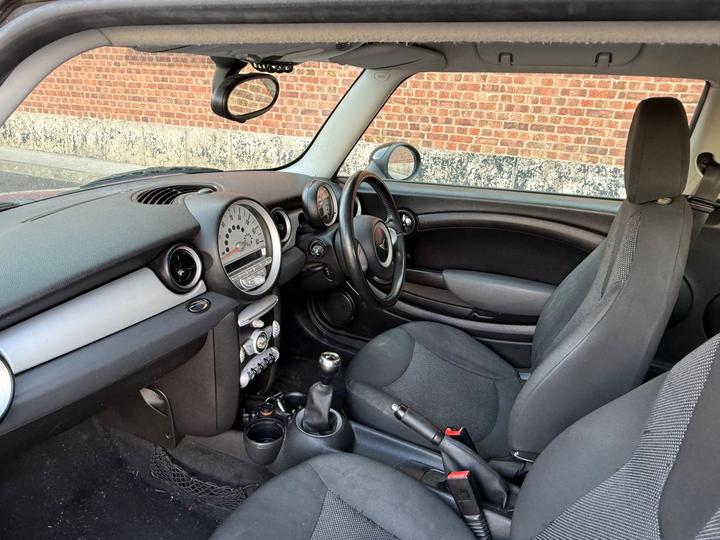 MINI Hatch - 1.4 One Euro 4 3dr - Excellent Condition - Image 15