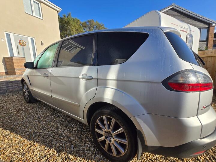 Ford S-Max - 2.0 TDCi Zetec 5dr - Image 2