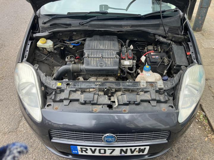 Fiat Grande Punto - 1.2 Active 5dr - Owned by my family from new - Image 19