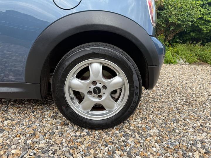 MINI Hatch - 1.6 Cooper Euro 4 3dr - Image 14