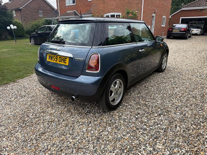 MINI Hatch - 1.6 Cooper Euro 4 3dr - Image 6