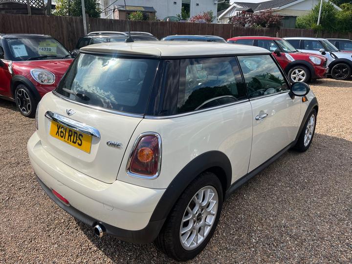 MINI Hatch - 1.4 One Euro 4 3dr - ULEZ-PEPPER EDT-DUE IN - Image 9