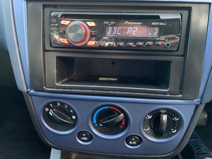 Ford Fiesta - 1.25 Zetec Blue Edition 5dr - Image 37