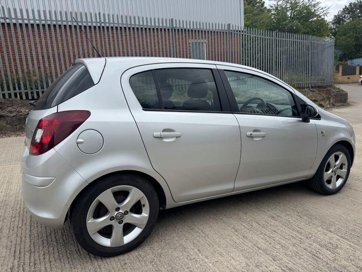 Vauxhall Corsa - 1.2 16V SXi Euro 5 5dr (A/C) - ***LOVELY CONDITION EXAMPLE*** - Image 14