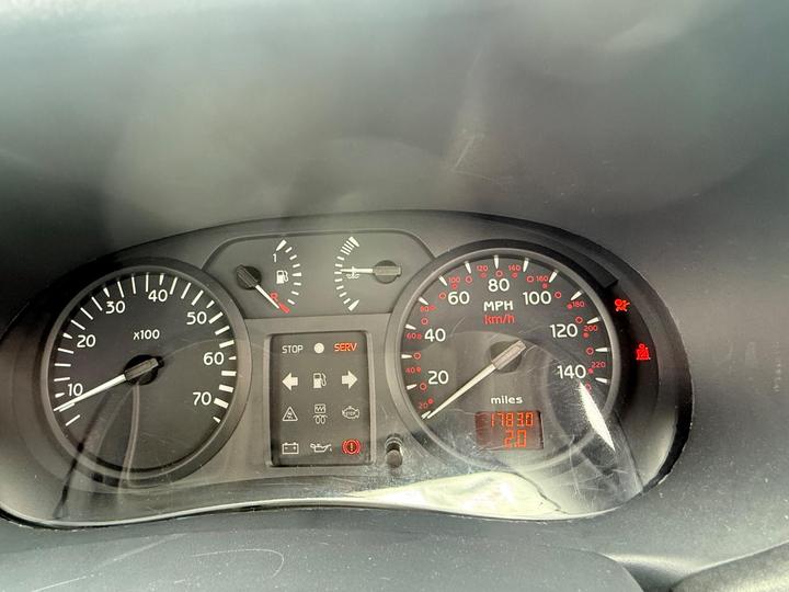 Renault Clio - 1.2 16v Expression 5dr - Low mileage 18000. 1.2 5drs - Image 17