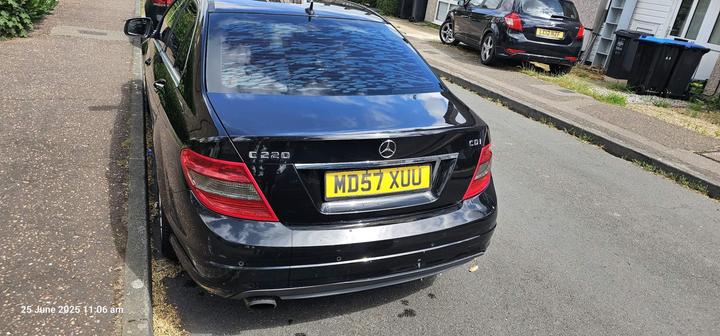 Mercedes-Benz C Class - 2.1 C220 CDI Sport Auto Euro 4 4dr - Image 5