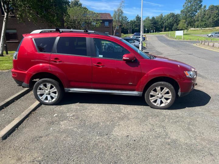 Mitsubishi Outlander - 2.2 DI-D GX4 4WD Euro 5 5dr - vehicle runs and drives - Image 2