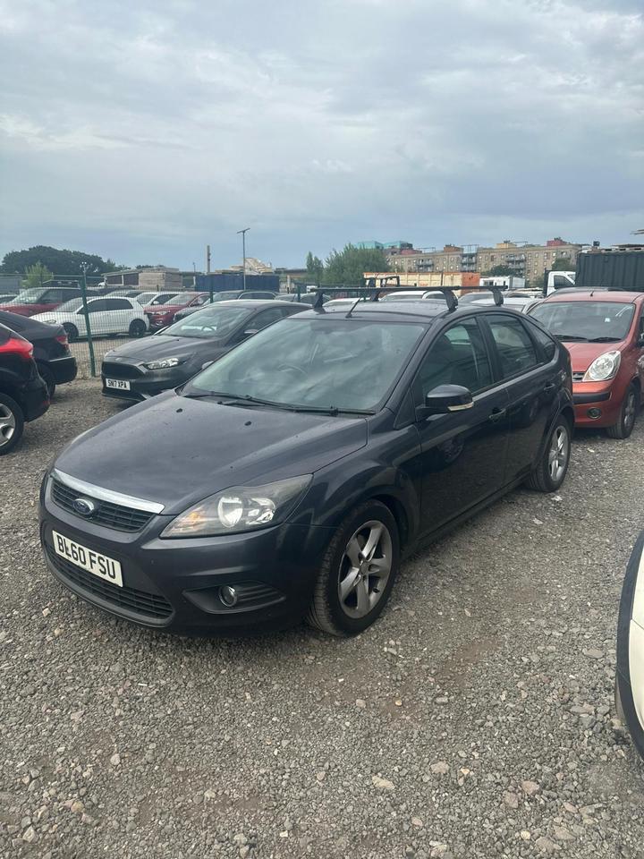 Cheap Ford Focus - 1.6 Zetec 5dr - LONG MOT+PETROL+ULEZ+S/HISTORY for sale in Romford (opposite Romford Cemetery)
