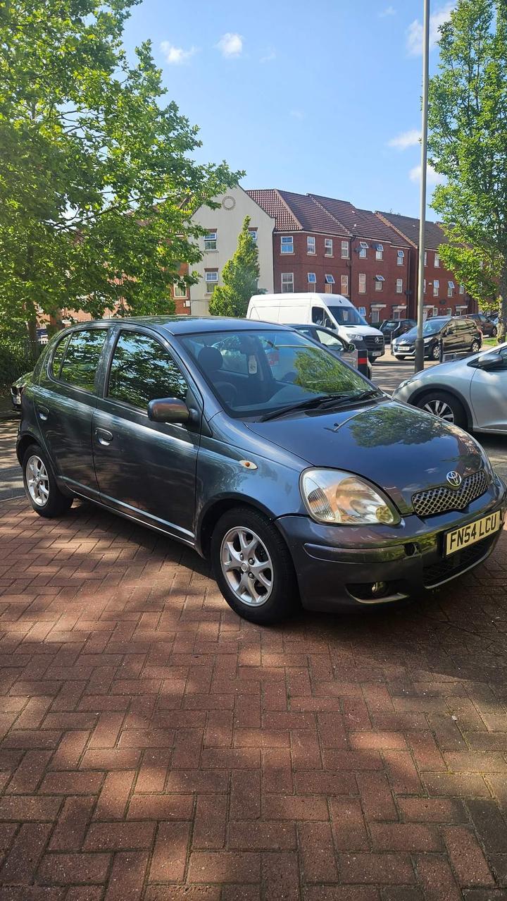 Cheap Toyota Yaris - 1.3 VVT-i Blue 5dr for sale in Leicester, Leicestershire