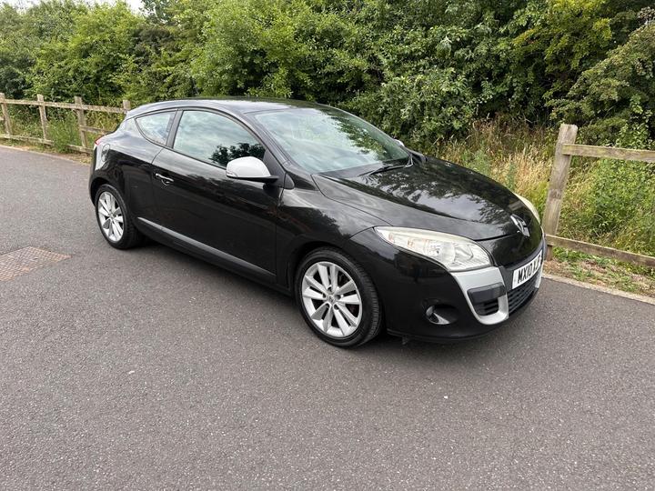 Renault Megane - 1.6 16V I-Music Euro 5 3dr - ⭐️NEW MOT- GREAT SPEC - Image 8