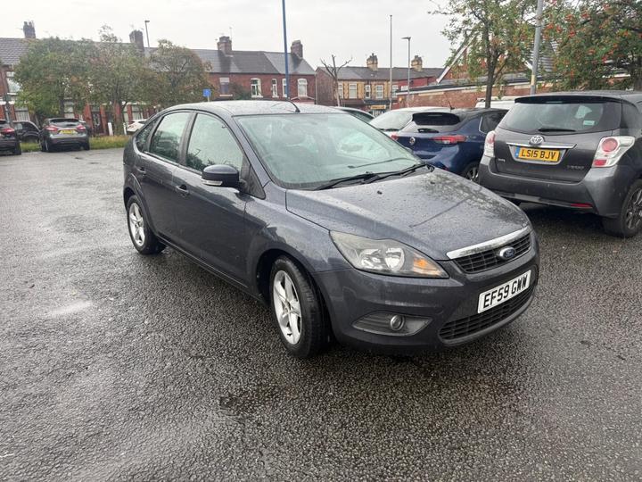Cheap Ford Focus - 1.8 Zetec 5dr - 12m Mot free warranty for sale in Manchester, Greater Manchester