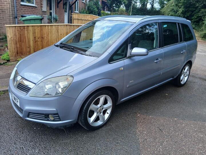 Cheap Vauxhall Zafira - 1.8 16V SRi Euro 4 5dr - 7 seater 12 months mot for sale in Exeter, Devon