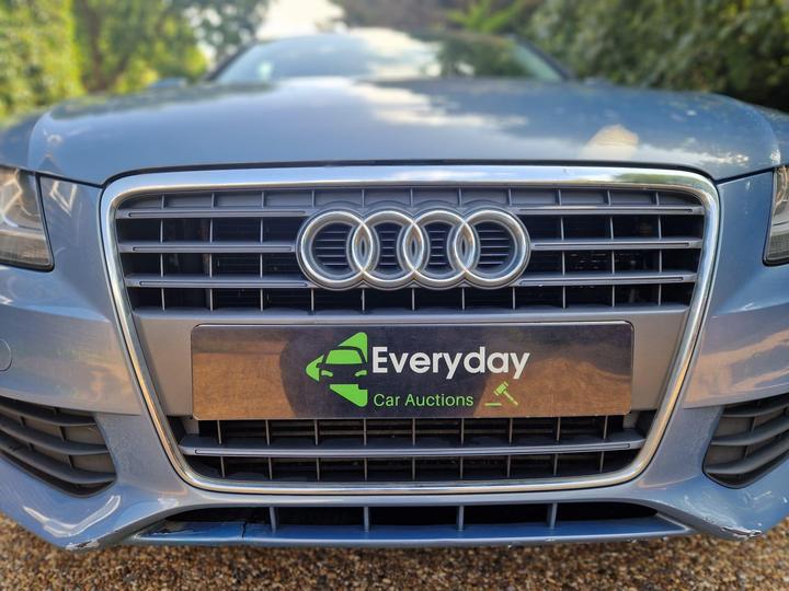 Audi A4 - 2.0 TDI Executive SE Euro 4 4dr - New in stock and ready to go - Image 11