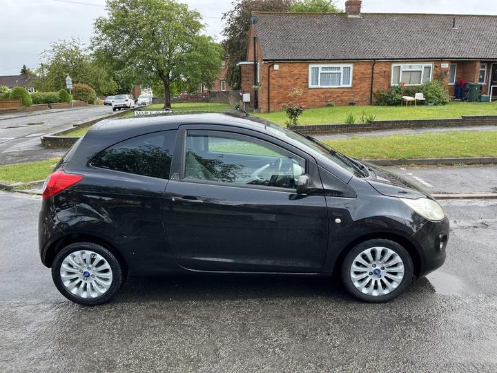 Ford Ka - 1.2 Zetec Euro 5 (s/s) 3dr - Image 9