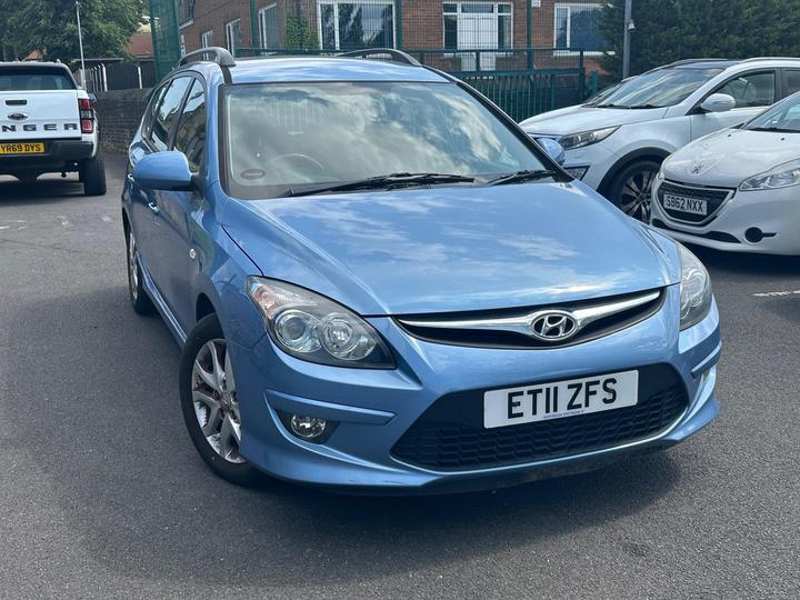 Cheap Hyundai i30 - 1.6 CRDi Comfort Euro 4 5dr - Full-12-months -mot for sale in Bradford, West Yorkshire