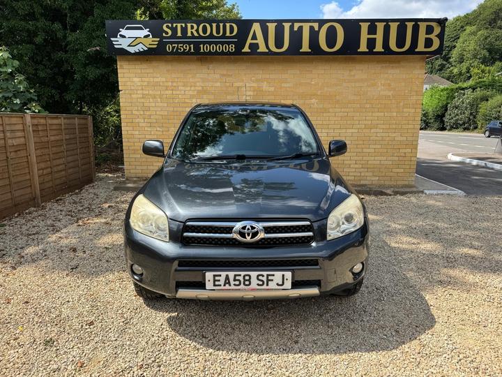 Cheap Toyota RAV4 - 2.2 D-4D XT-R 4WD 5dr - Part X to Clear for sale in Stroud, Gloucestershire