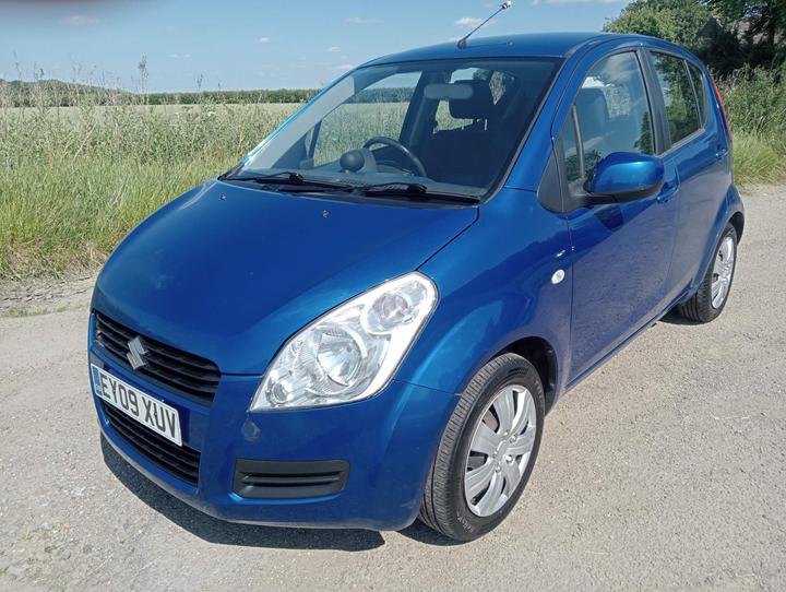 Cheap Suzuki Splash - 1.0 12V GLS Euro 4 5dr - FSH,low tax and insurance,vgc for sale in Saffron Walden, Essex