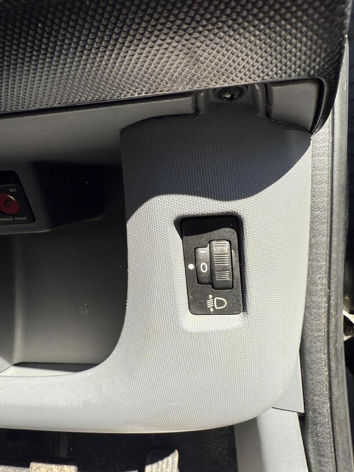 Citroen C1 - 1.0i Rhythm Euro 4 5dr - Ulez compliant*ideal first car - Image 19