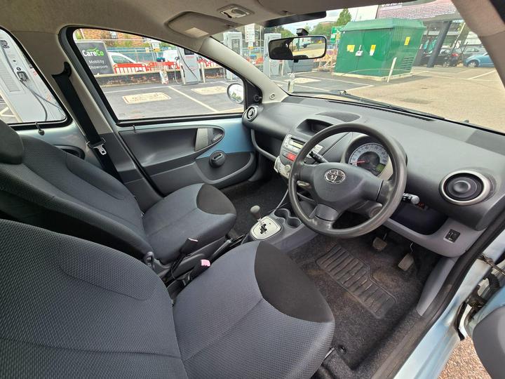 Toyota AYGO - 1.0 VVT-i + MultiMode Euro 4 5dr - 1 YEAR M.O.T/ULEZ COMPLAINT - Image 14
