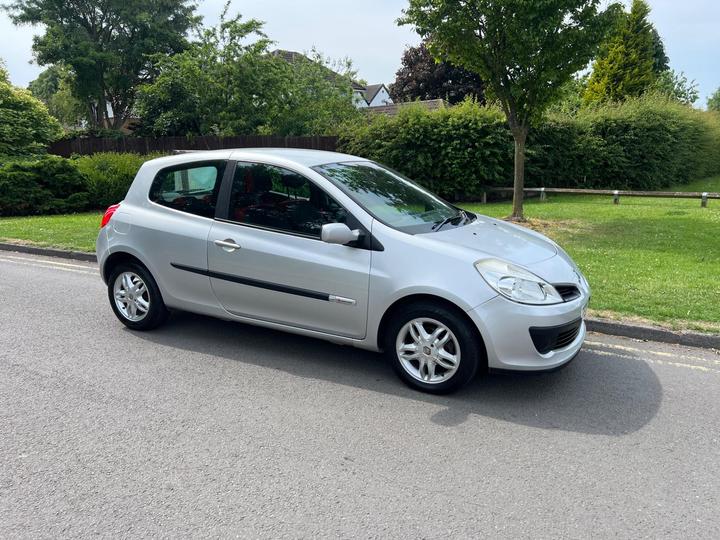 Cheap Renault Clio - 1.2 16v Rip Curl 3dr - 1 FORMER-ULEZ-CAMBELT DONE for sale in Walsall, West Midlands