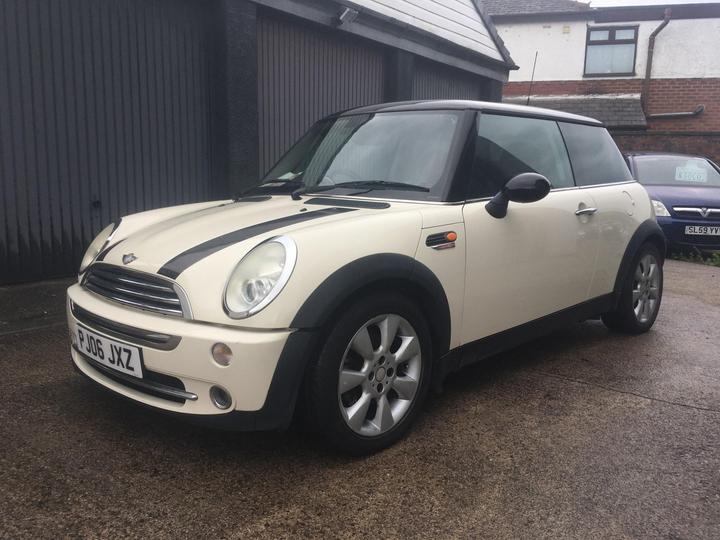 MINI Hatch - 1.6 Cooper Euro 4 3dr - 12 month mot hpi clear car - Image 4