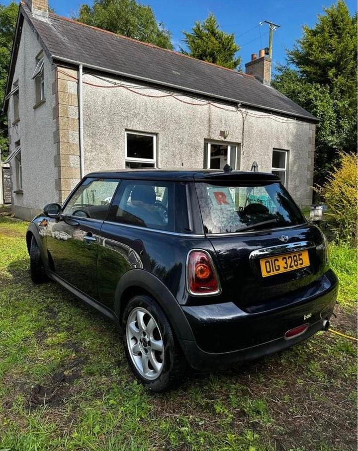 MINI Hatch - 1.6 Cooper D Euro 4 3dr - QUICK SELL 1350 (ONO) - Image 5