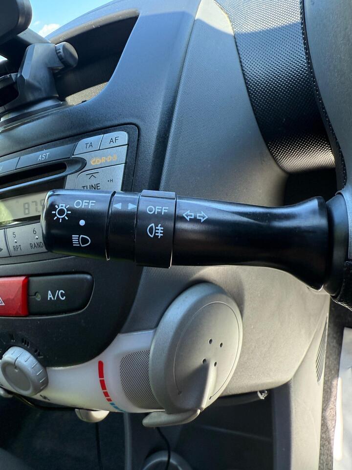 Citroen C1 - 1.0i Rhythm Euro 4 5dr - Ulez compliant*ideal first car - Image 27