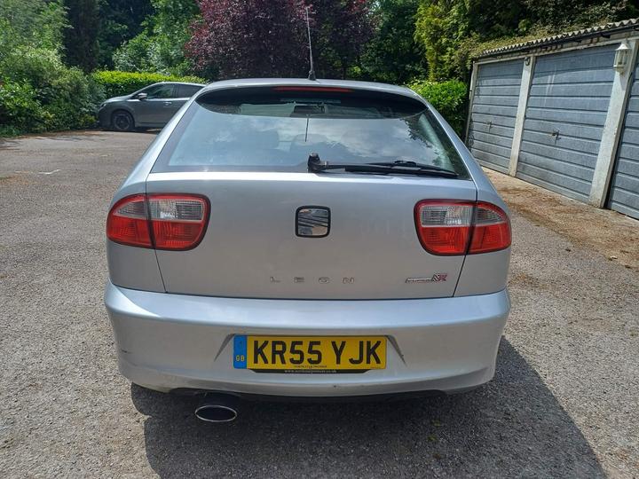 SEAT Leon - 1.8 20v Cupra R 5dr - Great running order - Image 8