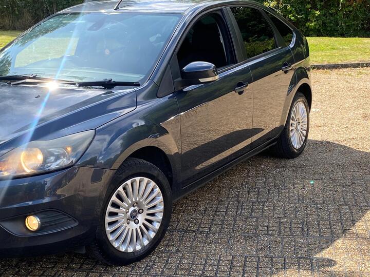 Ford Focus - 1.8 Titanium 5dr - TITANIUM SPEC/ULEZ/MANUAL - Image 20