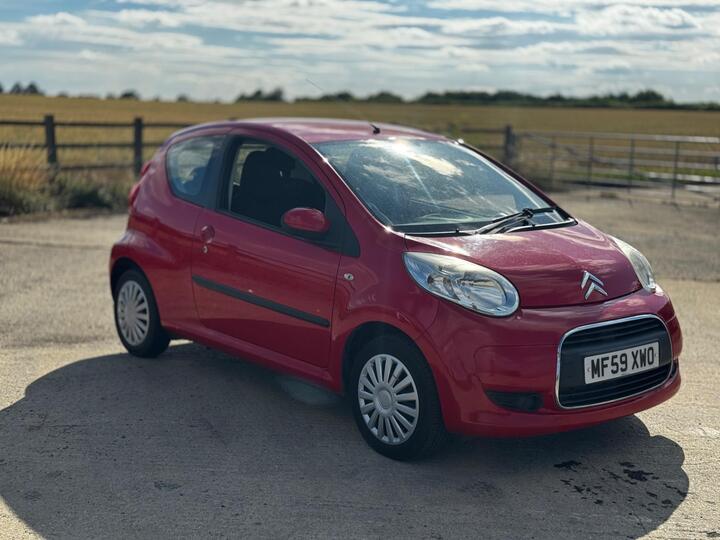 Cheap Citroen C1 - 1.0i VTR Euro 4 3dr - 12 Month MOT - Cheap insurance for sale in Bedford, Bedfordshire
