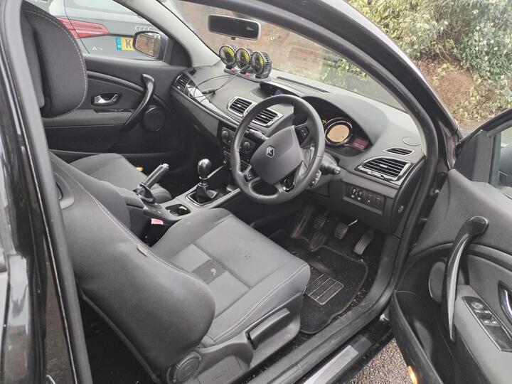 Renault Megane - 1.5 dCi Dynamique Euro 4 3dr - Image 8