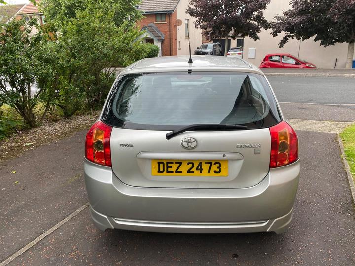 Toyota Corolla - 1.4 VVT-i Colour Collection 5dr - Image 3