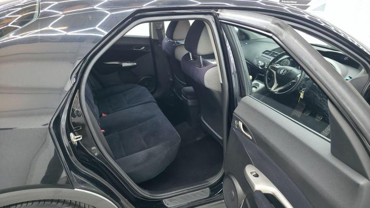 Honda Civic - 1.8 i-VTEC EX 5dr - ULEZ PETROL NO SATNAV 18" - Image 27