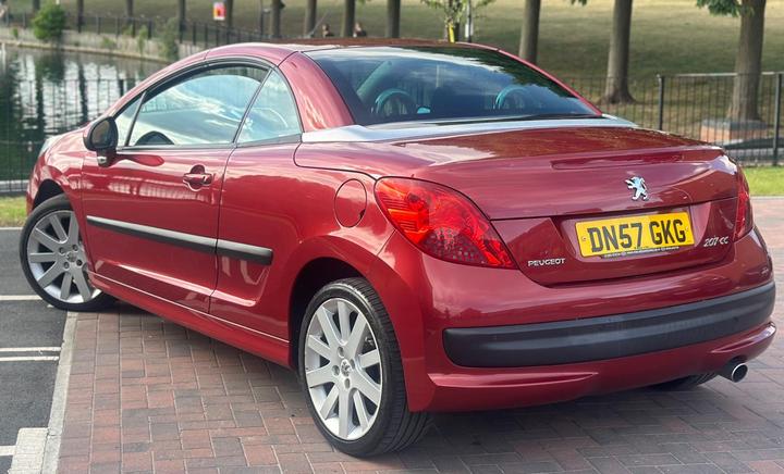 Peugeot 207 CC - 1.6 16v GT 2dr - low Mileage full service hist - Image 6