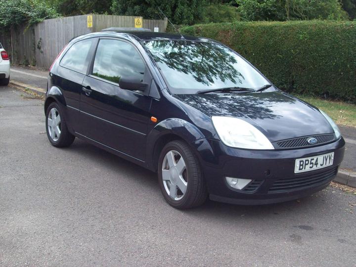 Cheap Ford Fiesta - 1.4 Zetec Climate 3dr - January 26' Mot Test. for sale in Northampton, Northamptonshire
