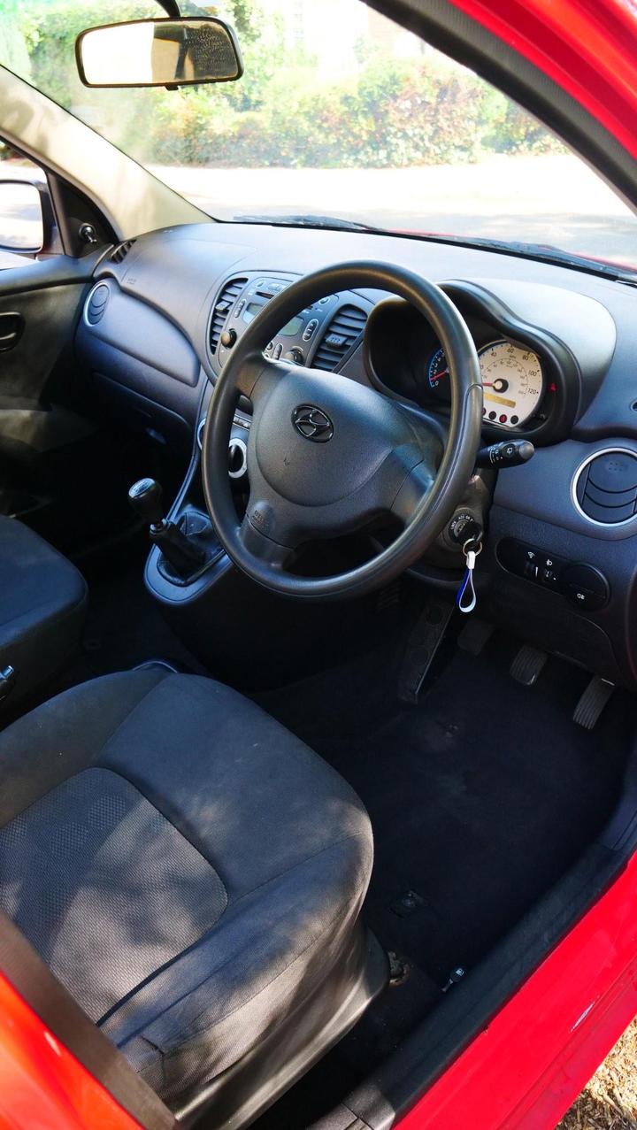 Hyundai i10 - 1.2 Classic Euro 4 5dr - BEST FOR NEW/YOUNG DRIVERS - Image 5