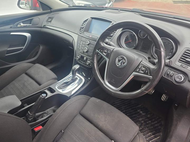 Vauxhall Insignia - 2.0 CDTi SRi Auto Euro 5 5dr - AUTOMATIC - Image 19