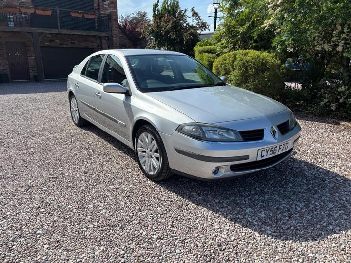 Cheap Renault Laguna - 2.0 16v Extreme 5dr - One Owner Plus Dealer From New for sale in Wilmslow, Cheshire