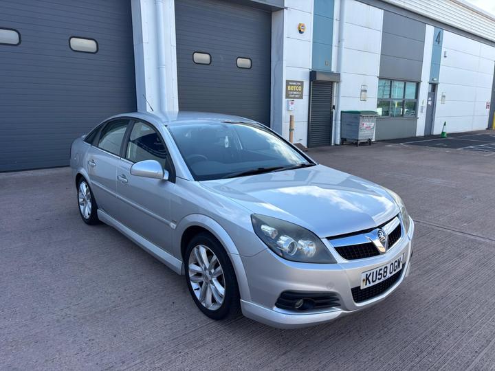 Cheap Vauxhall Vectra - 1.8 VVT SRi 5dr - 12 MONTHS MOT for sale in Oldbury, West Midlands