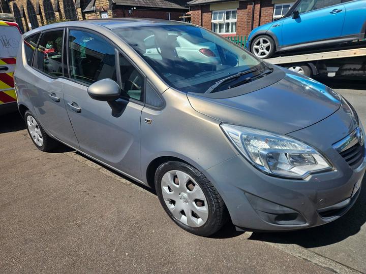 Cheap Vauxhall Meriva - 1.7 CDTi Exclusiv Euro 5 5dr for sale in Stockport, Greater Manchester