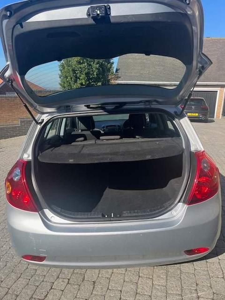 Kia Ceed - 1.6 GS 5dr - Image 9