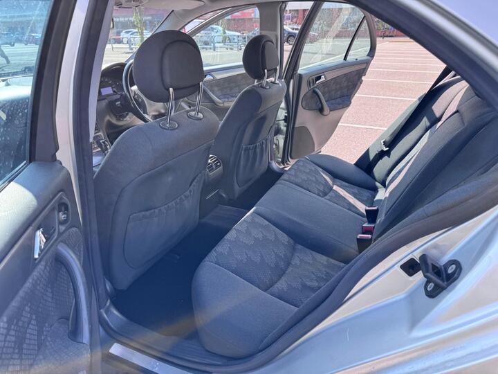 Mercedes-Benz C Class - 1.8 C180 Kompressor Avantgarde SE 4dr - Image 14